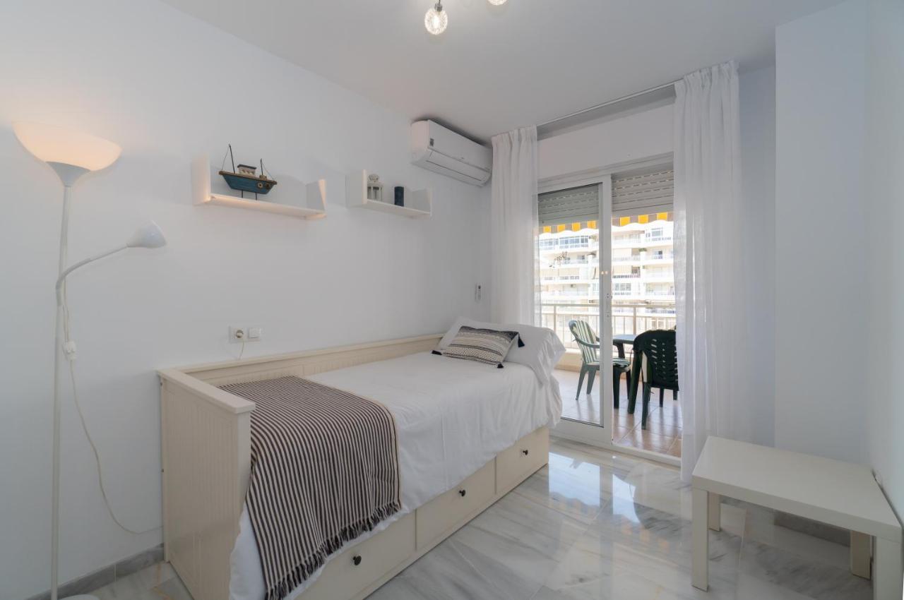 Sur Suites Detelina Фуэнхирола Экстерьер фото